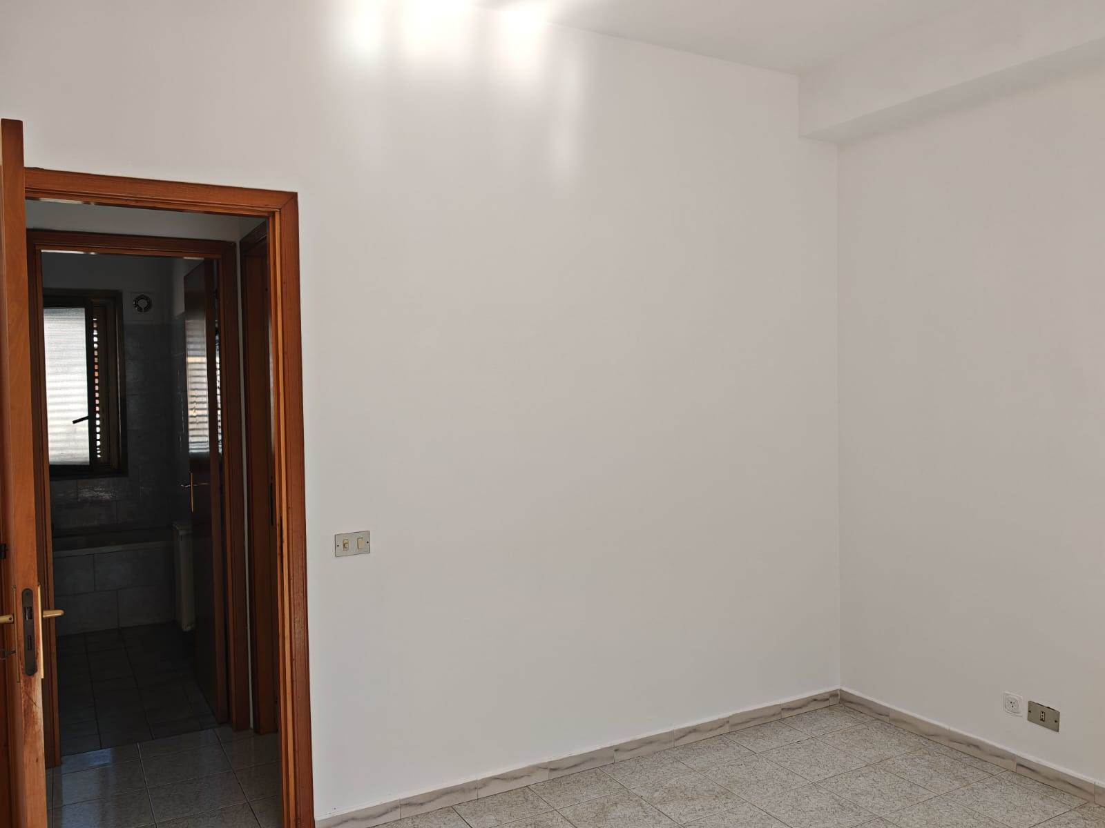 appartamento in vendita ad Aci Catena