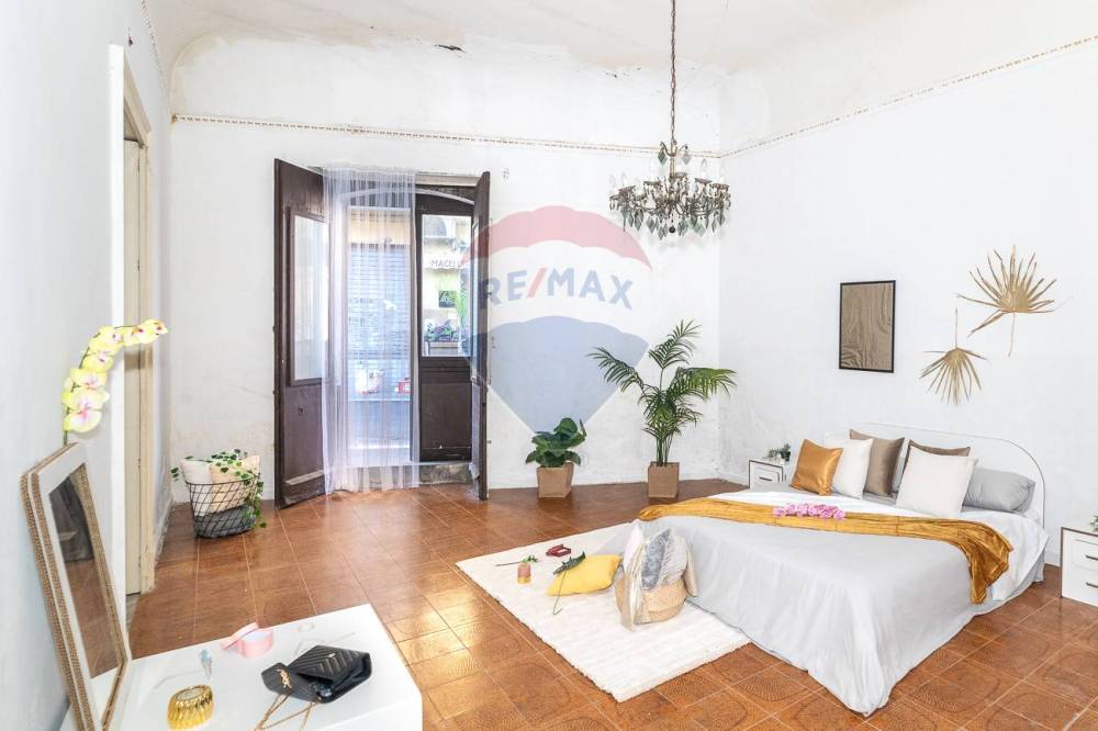 casa indipendente in vendita ad Aci Catena in zona Aci San Filippo