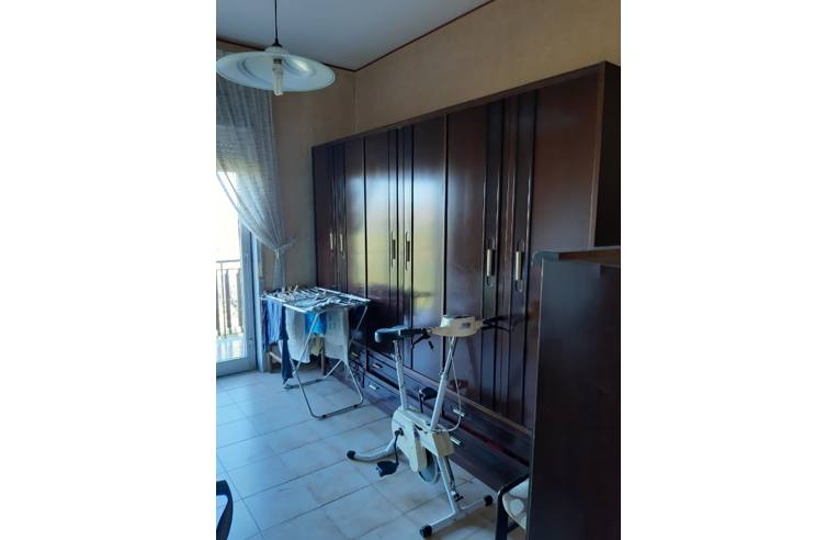 appartamento in vendita ad Aci Catena in zona Aci San Filippo