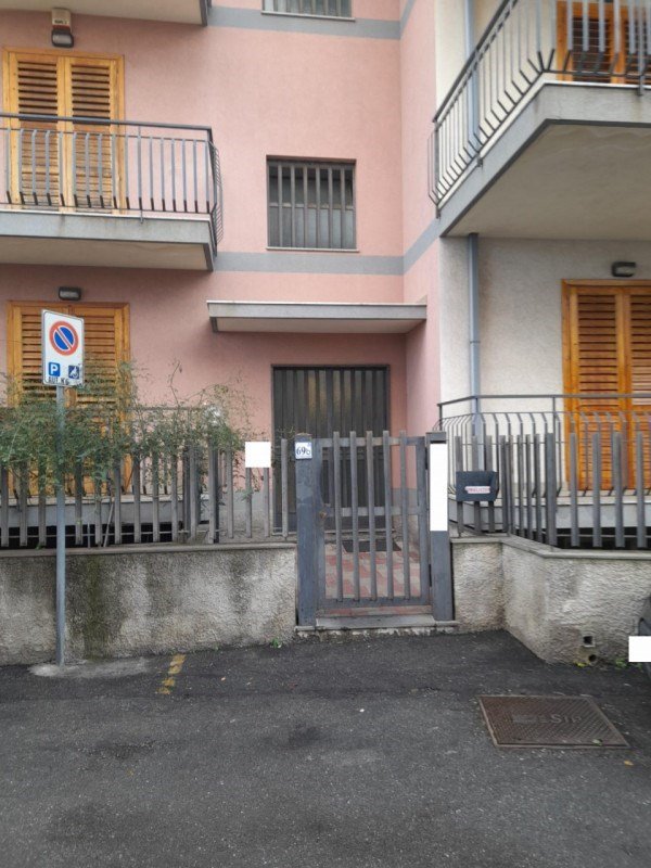 appartamento in vendita ad Aci Catena