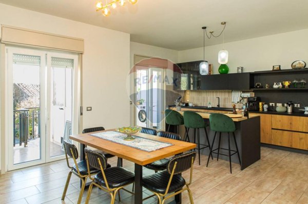 appartamento in vendita ad Aci Catena in zona San Nicolò