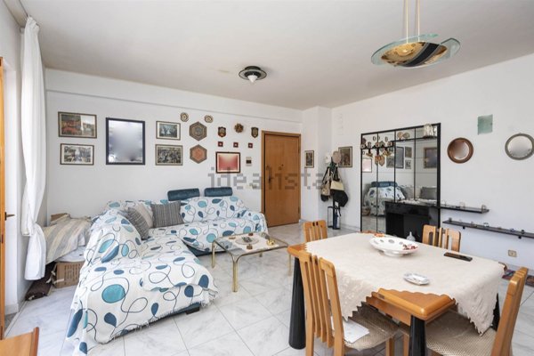 appartamento in vendita ad Aci Catena