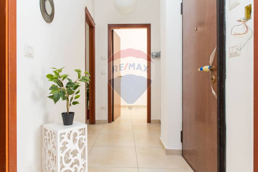 appartamento in vendita ad Aci Catena