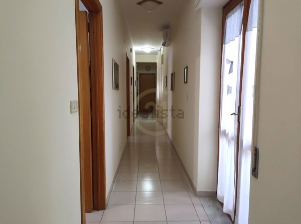 appartamento in vendita ad Aci Catena