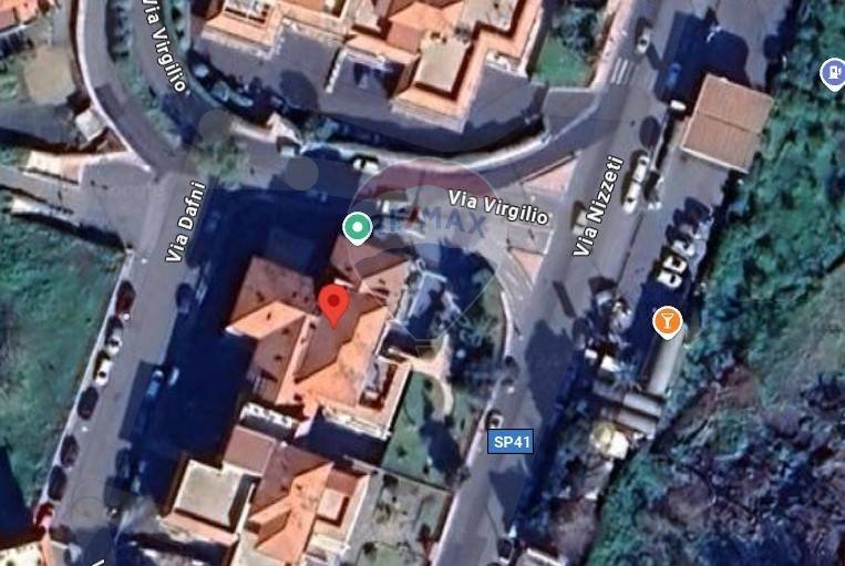 locale di sgombero in vendita ad Aci Catena in zona San Nicolò