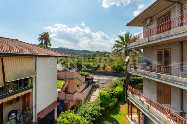 appartamento in vendita ad Aci Catena in zona San Nicolò