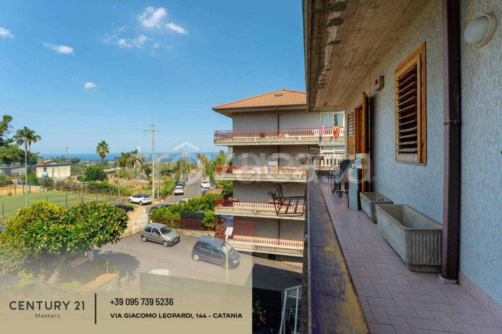 appartamento in vendita ad Aci Catena in zona San Nicolò