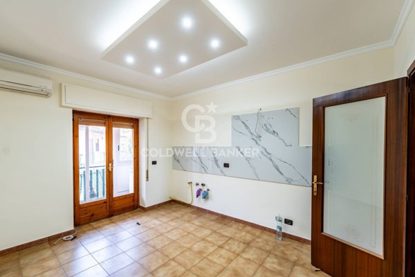 appartamento in vendita ad Aci Catena