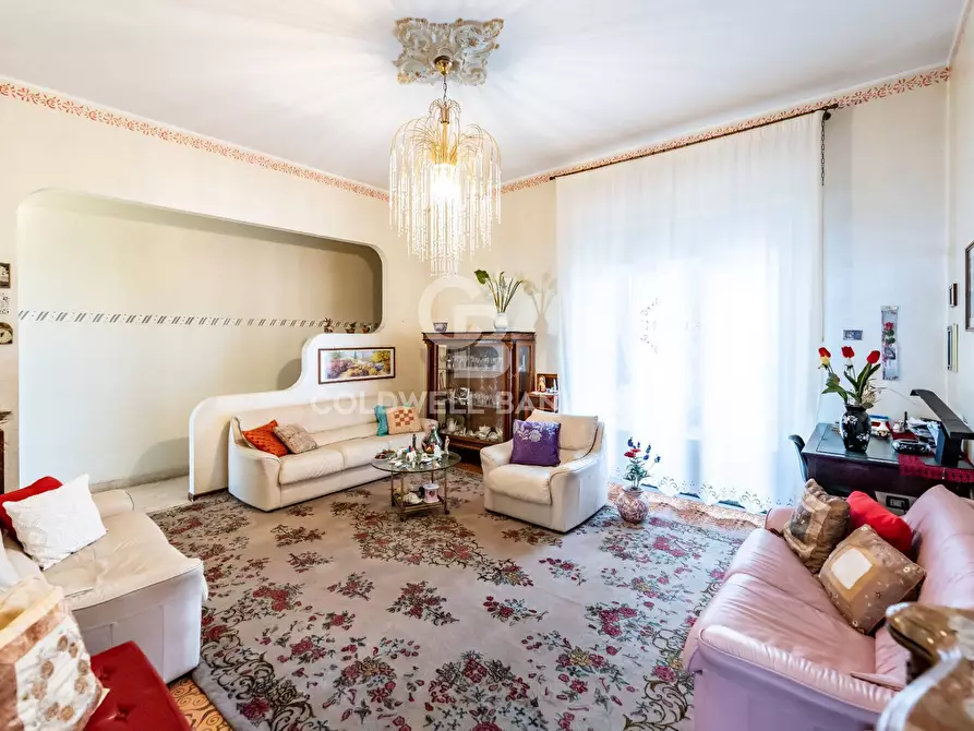 appartamento in vendita ad Aci Catena