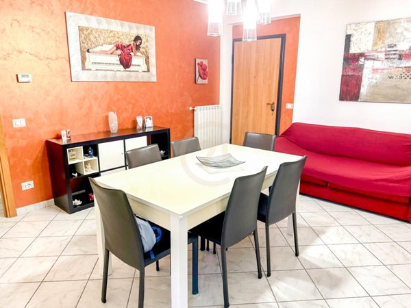 appartamento in vendita ad Aci Catena