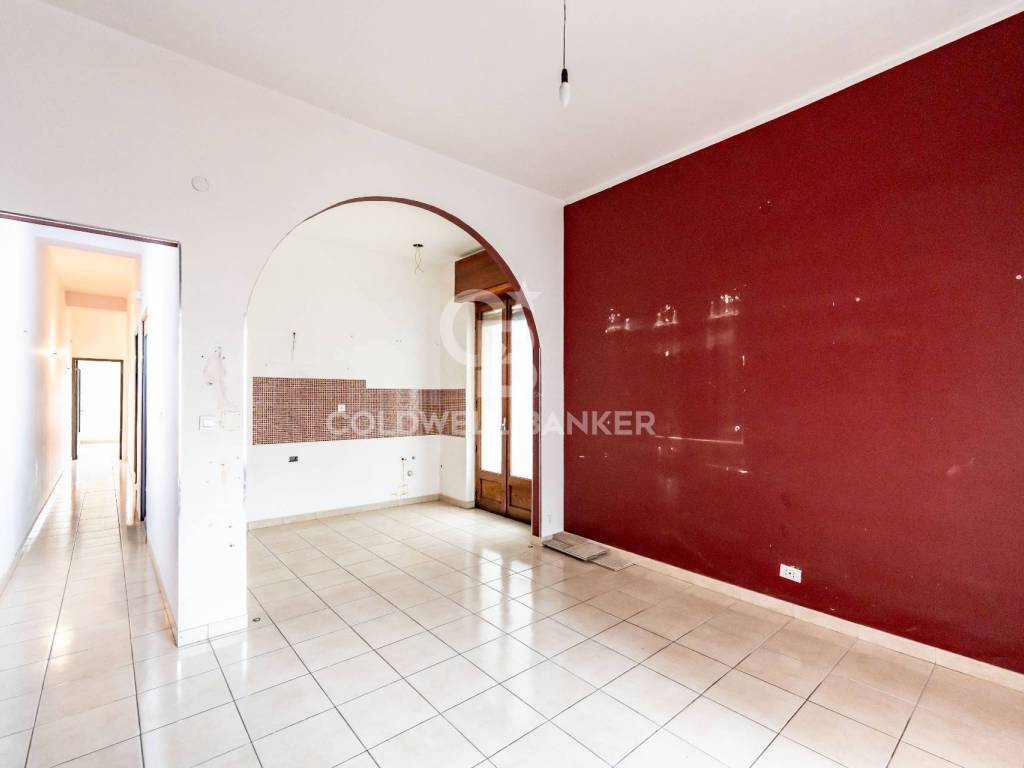 appartamento in vendita ad Aci Catena