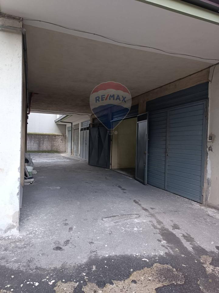 appartamento in vendita ad Aci Catena