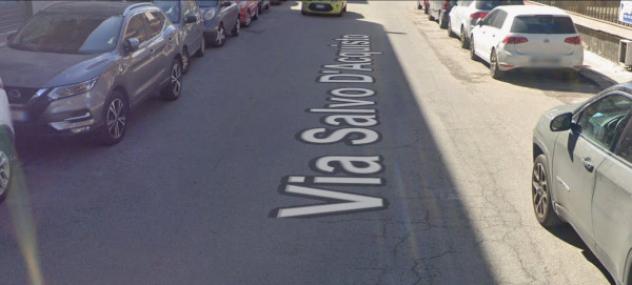 negozio in vendita ad Aci Catena