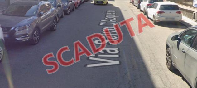 pentavano in vendita ad Aci Catena