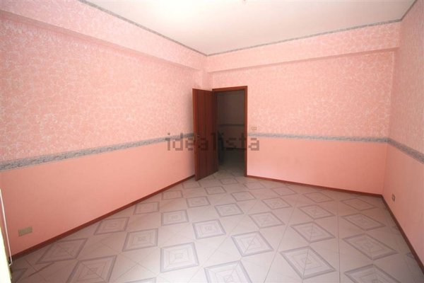 appartamento in vendita ad Aci Catena in zona Aci San Filippo