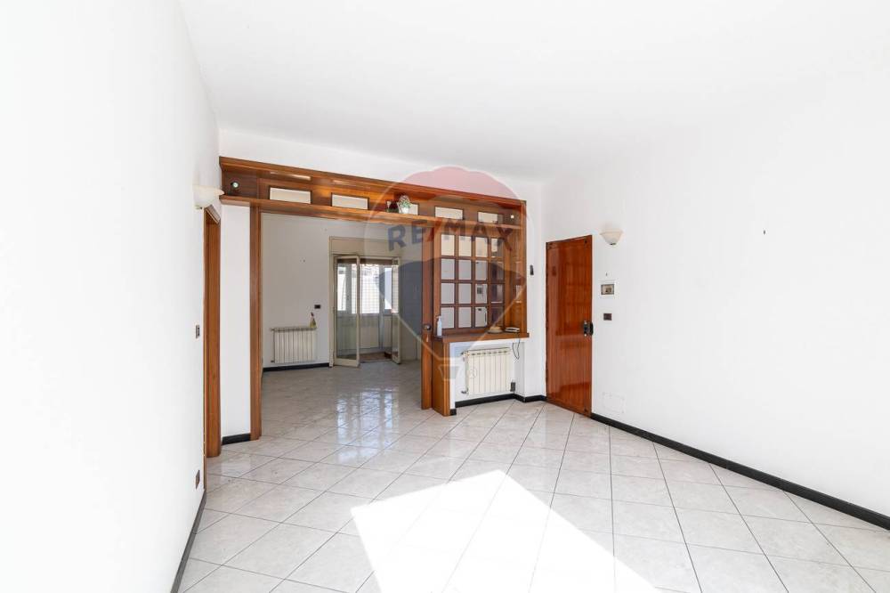 appartamento in vendita ad Aci Catena