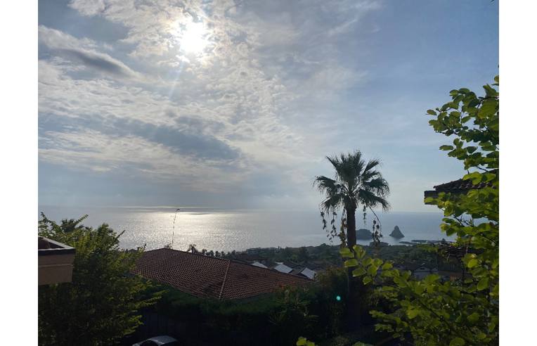 appartamento in vendita ad Aci Catena