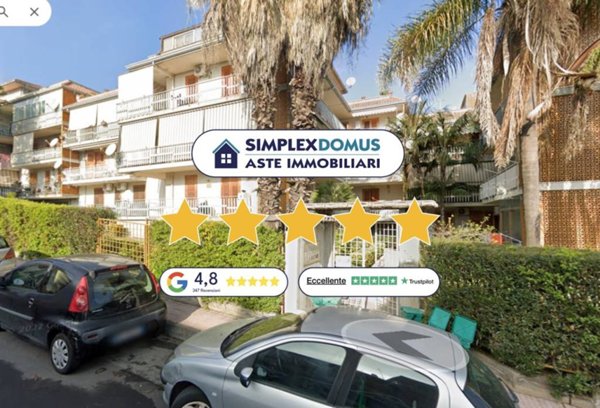 appartamento in vendita ad Aci Catena