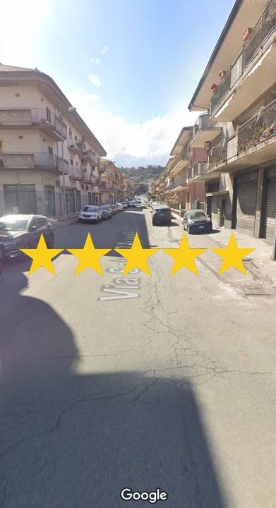 appartamento in vendita ad Aci Catena