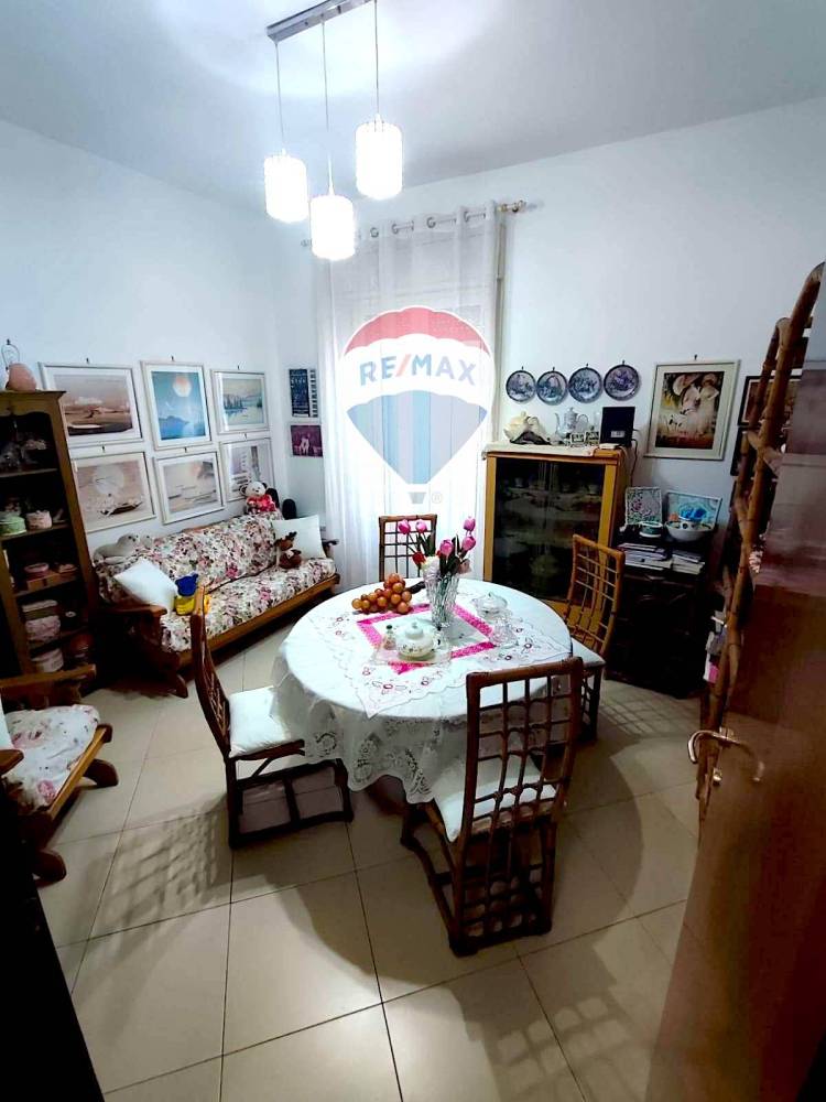 appartamento in vendita ad Aci Catena