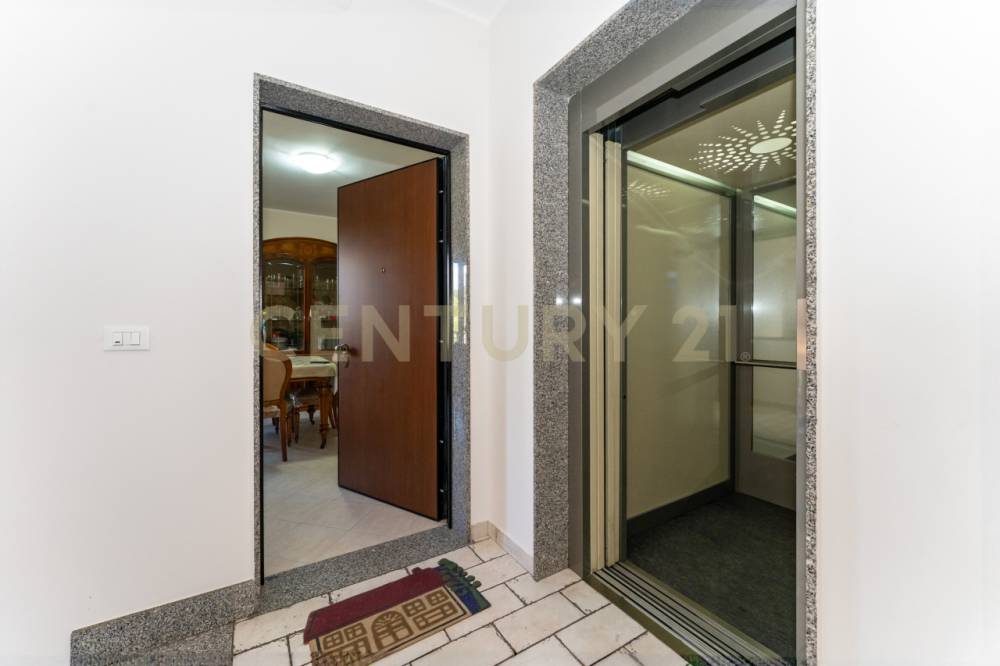 appartamento in vendita ad Aci Catena in zona San Nicolò