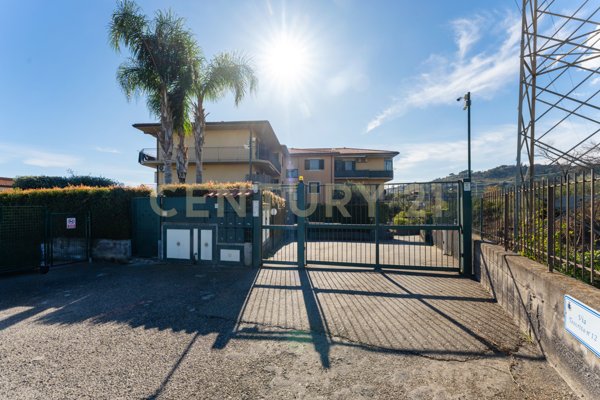 appartamento in vendita ad Aci Catena in zona San Nicolò