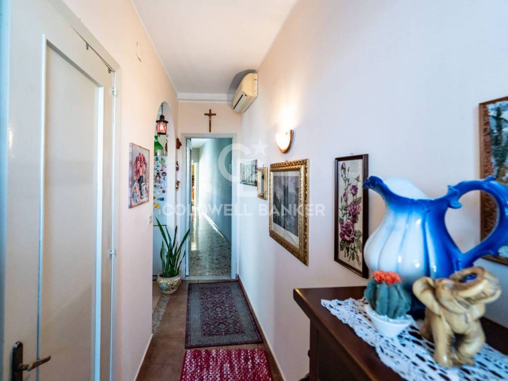 appartamento in vendita ad Aci Catena