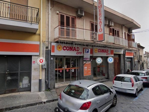 negozio in vendita ad Aci Catena