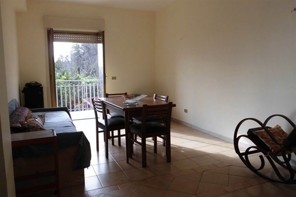 appartamento in vendita ad Aci Catena in zona Aci San Filippo