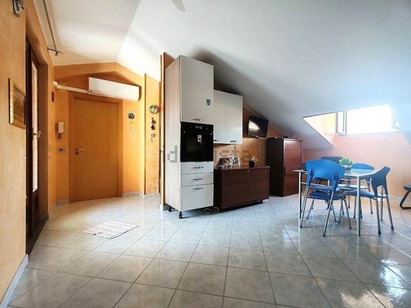 appartamento in vendita ad Aci Catena