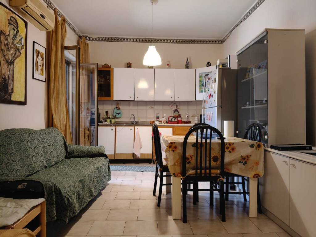 appartamento in vendita ad Aci Catena