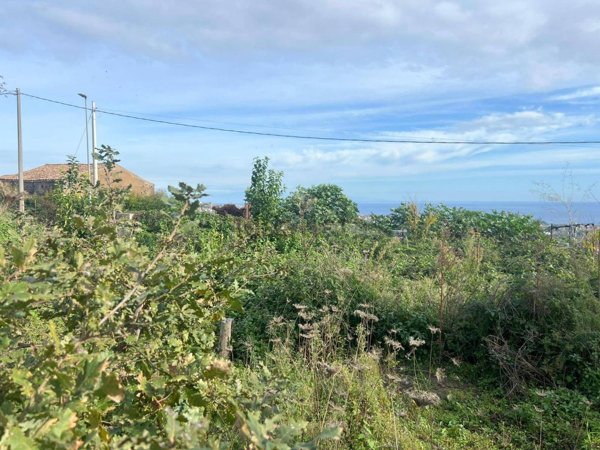 terreno agricolo in vendita ad Aci Catena