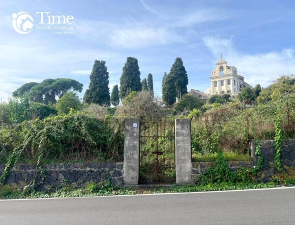 terreno agricolo in vendita ad Aci Catena