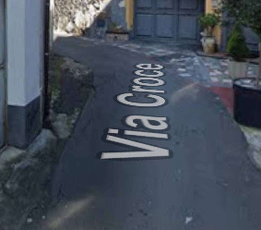 appartamento in vendita ad Aci Catena