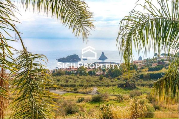 casa indipendente in vendita ad Aci Catena in zona Vampolieri