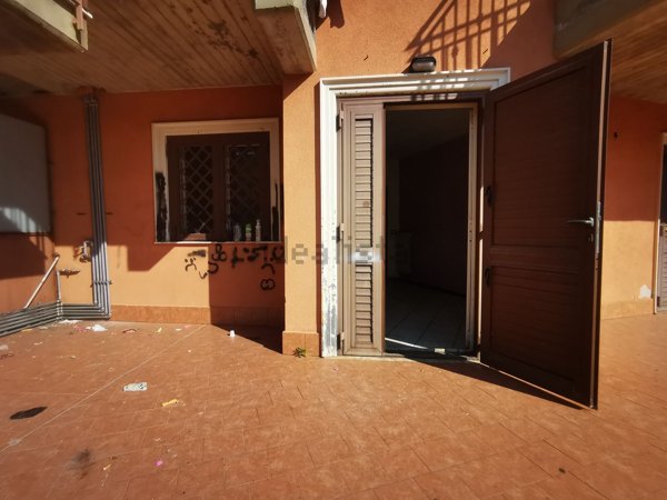 appartamento in vendita ad Aci Catena