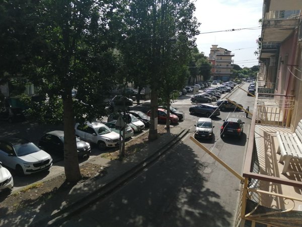 appartamento in vendita ad Aci Catena
