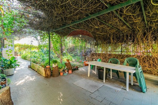 appartamento in vendita ad Aci Catena