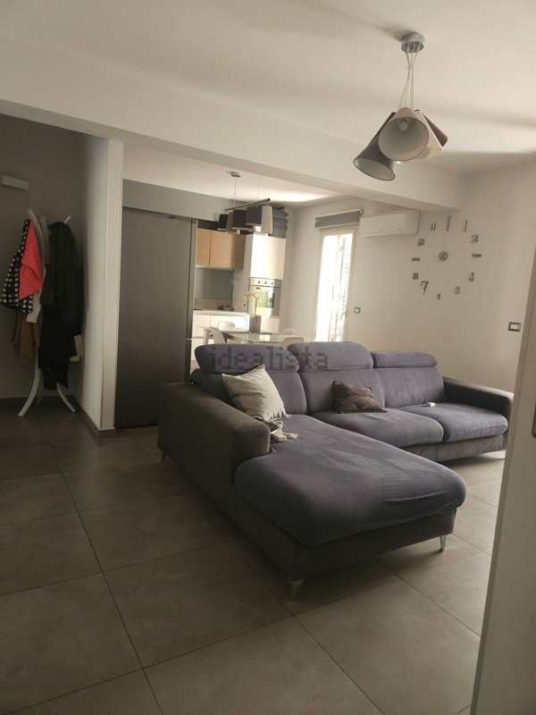 appartamento in vendita ad Aci Catena