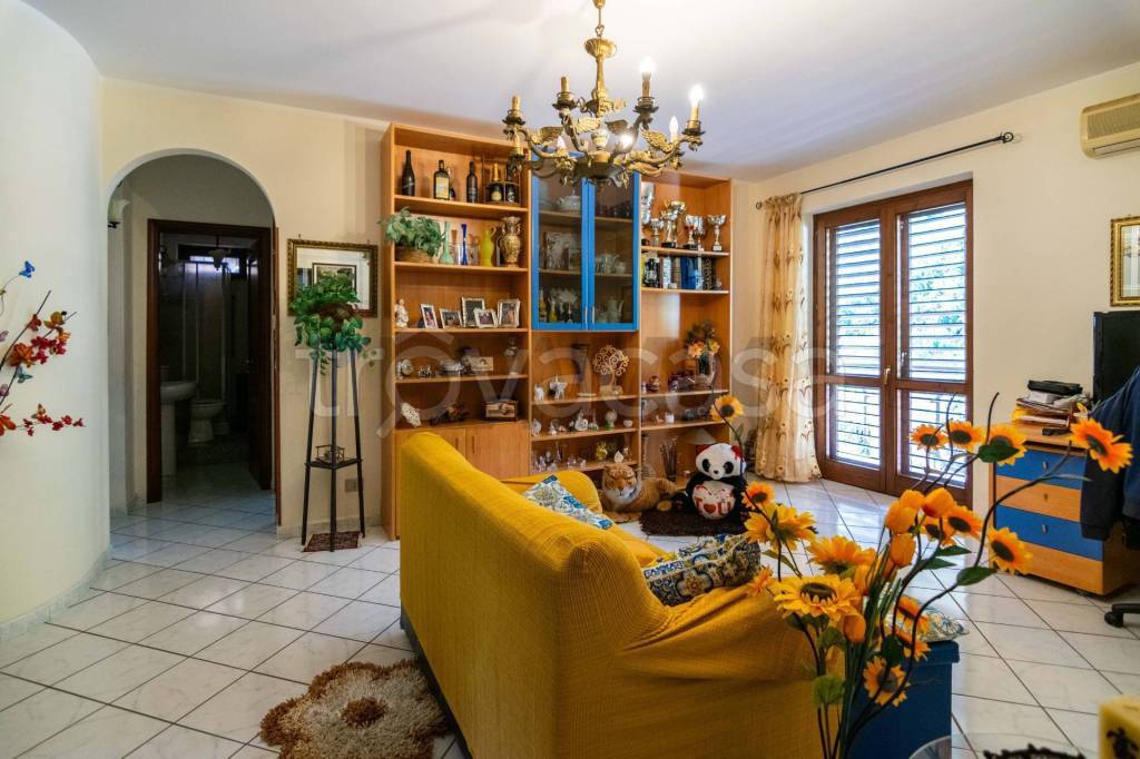 appartamento in vendita ad Aci Catena in zona San Nicolò