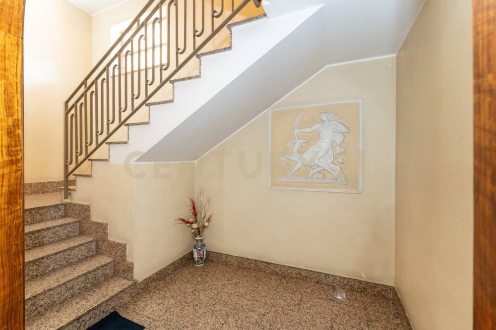 appartamento in vendita ad Aci Catena