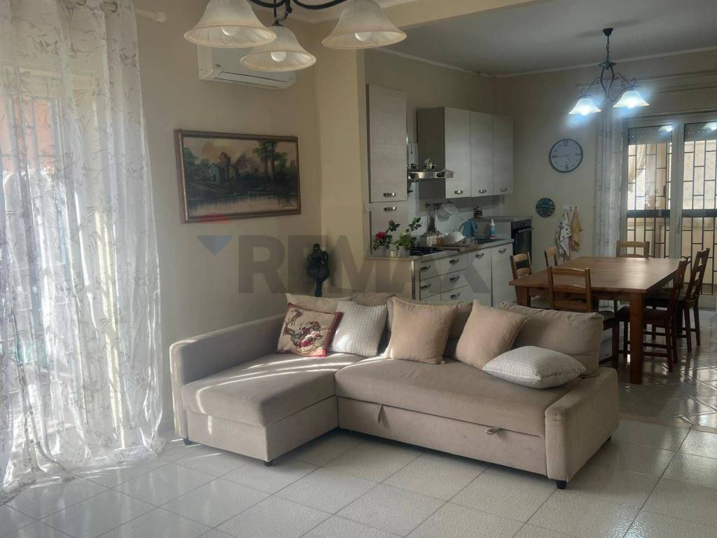 appartamento in vendita ad Aci Catena in zona San Nicolò