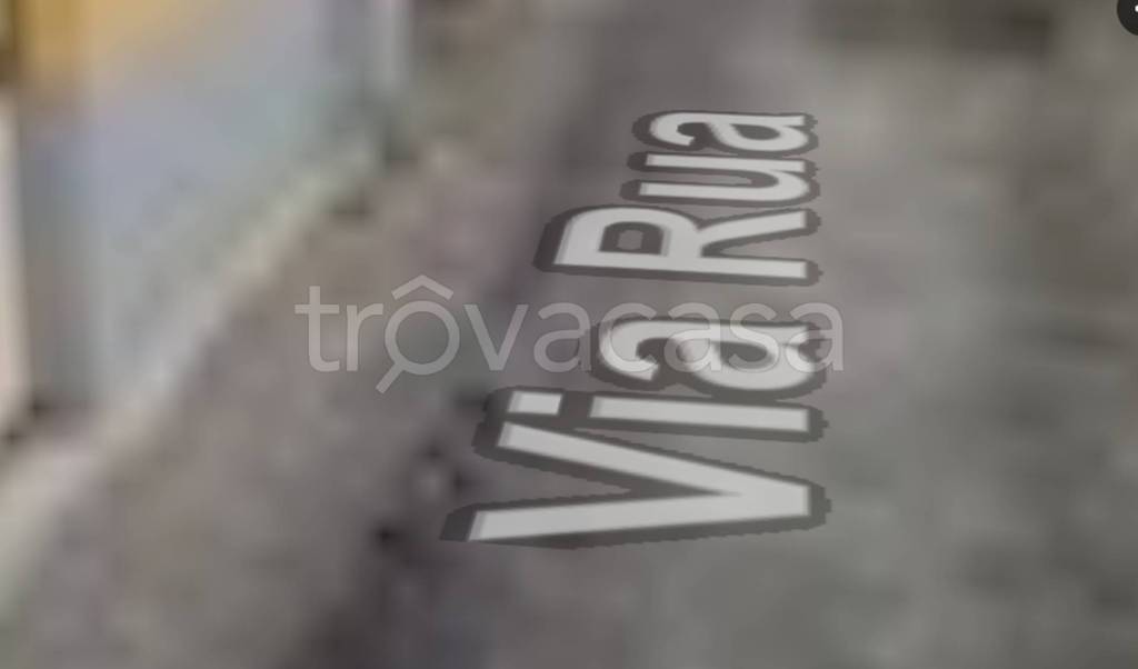 appartamento in vendita ad Aci Catena