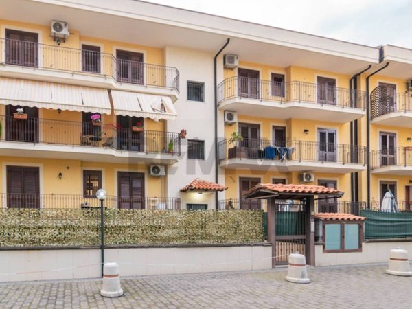 appartamento in vendita ad Aci Catena in zona San Nicolò