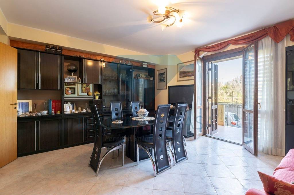 appartamento in vendita ad Aci Catena in zona San Nicolò