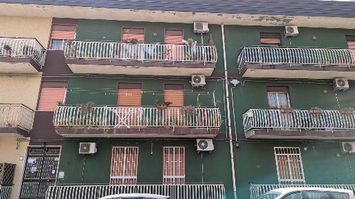 appartamento in vendita ad Aci Catena