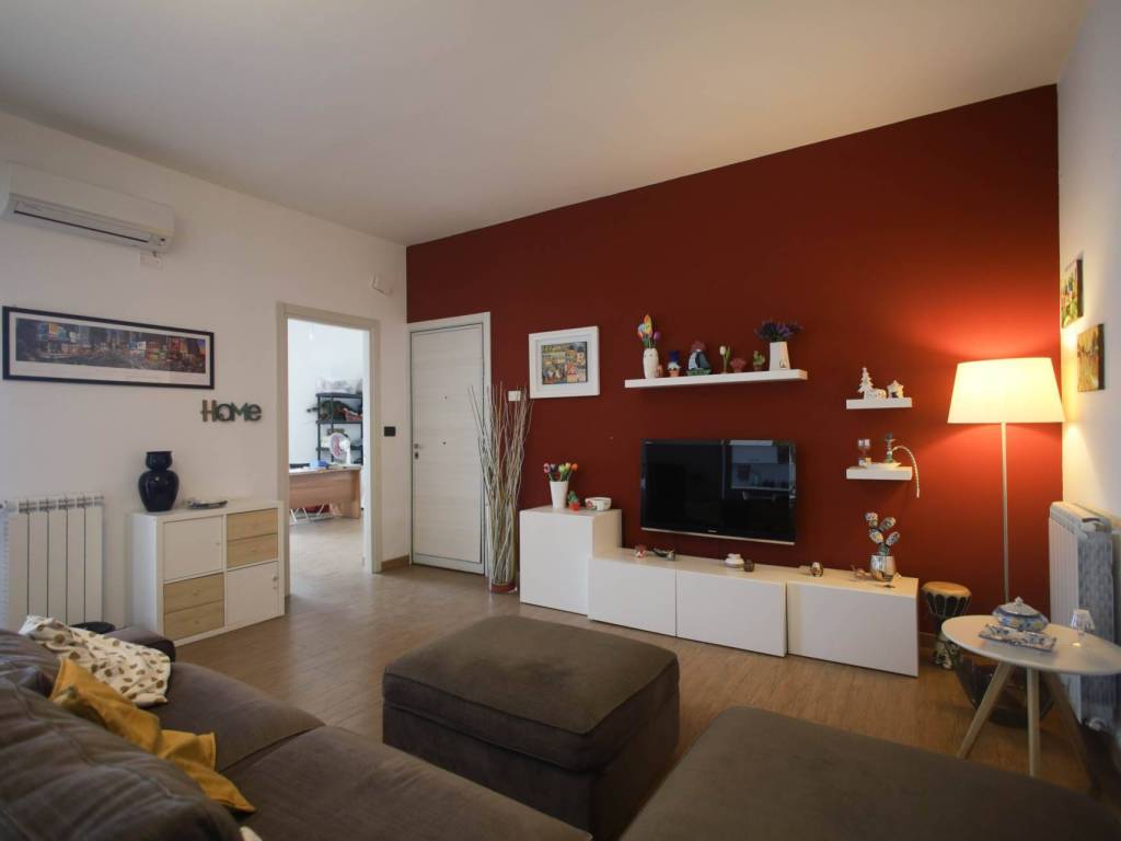 appartamento in vendita ad Aci Catena