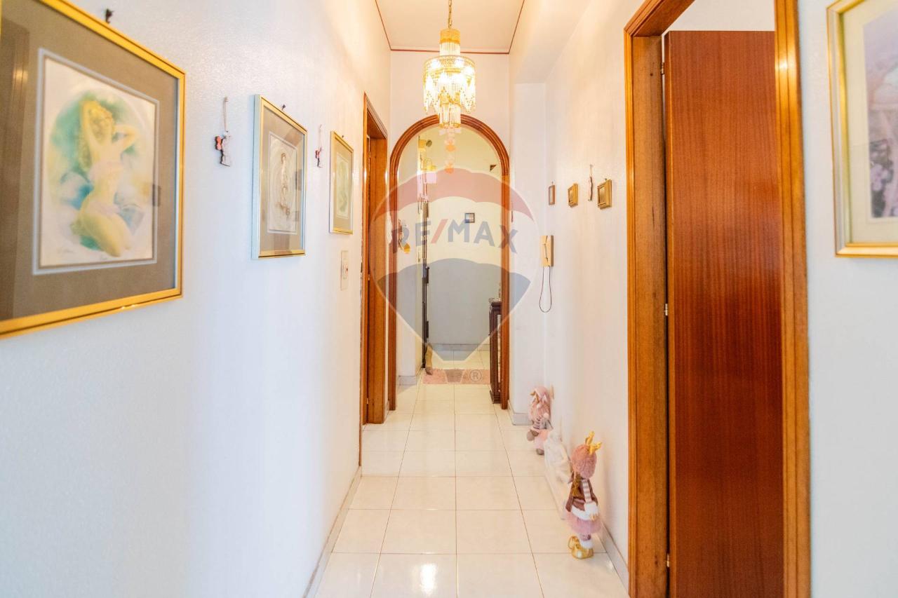 appartamento in vendita ad Aci Catena