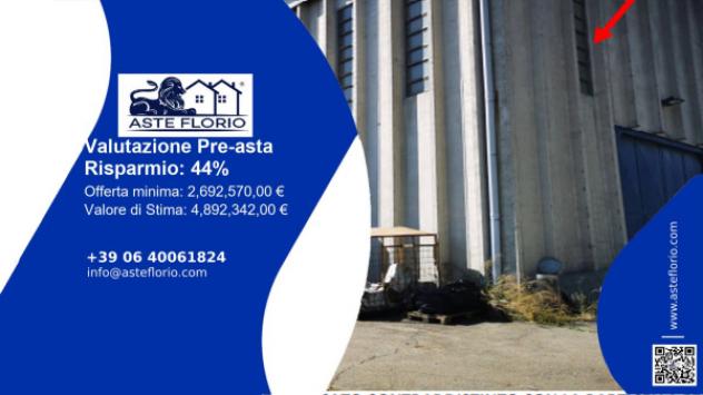 terreno edificabile in vendita ad Aci Catena