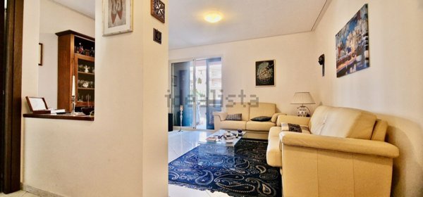 appartamento in vendita ad Aci Catena